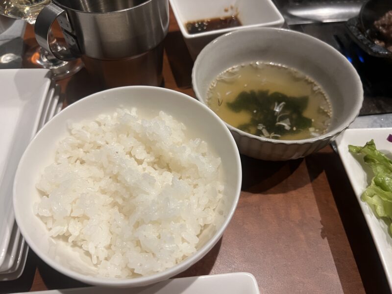 日本大通り 和牛焼肉EAGLE RARE ランチ ご飯とスープ