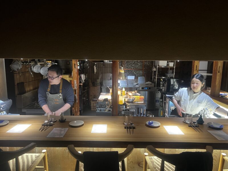 ペルトナーレ 表原シェフとスーシェフ