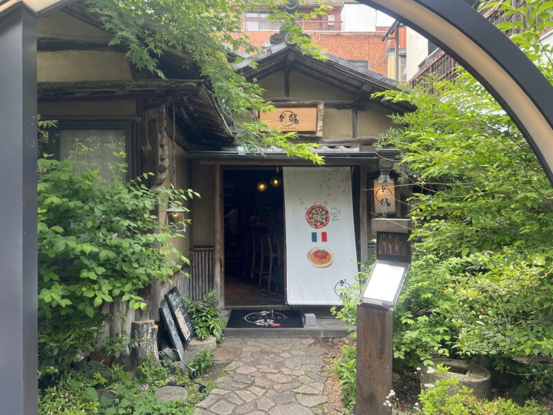 浅草 LaVASARA別邸 入り口